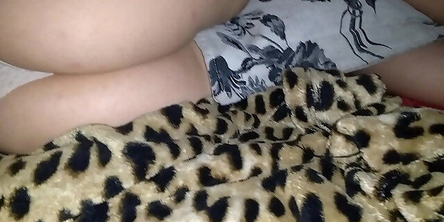 dorm,molten,panties,wife